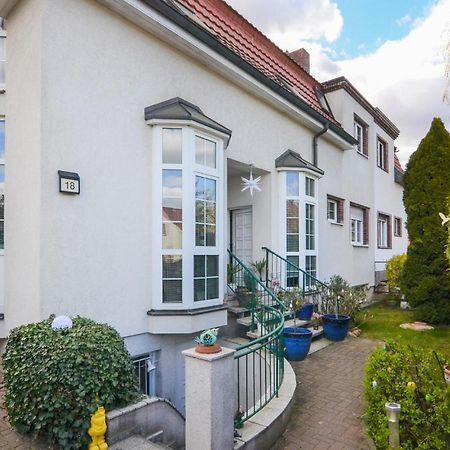 2 Bedroom Lovely Home In Berlin Exterior foto