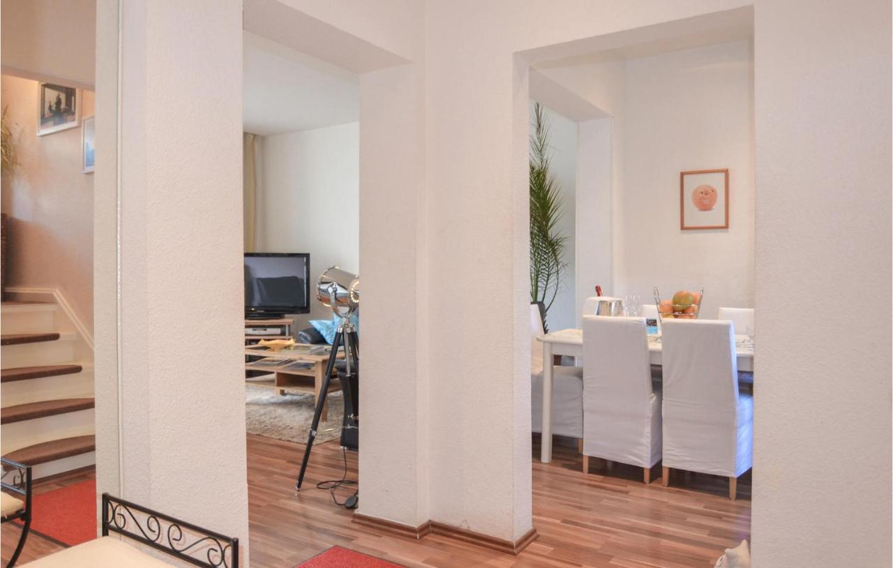 2 Bedroom Lovely Home In Berlin Exterior foto